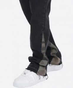 Mnml B126 Flare Denim - Black