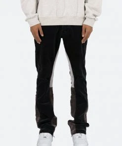 Mnml B356 Corduroy Flare Pants - Black