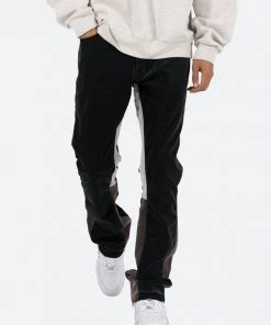 Mnml B356 Corduroy Flare Pants - Black