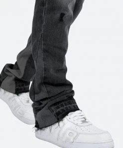 Mnml B476 Flare Denim - Black