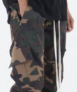 Mnml Cargo Drawcord II Pants - Woodland Camo