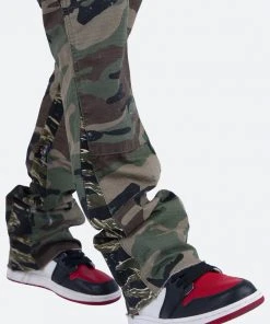 Mnml Contrast Bootcut Cargo Pants - Woodland Camo