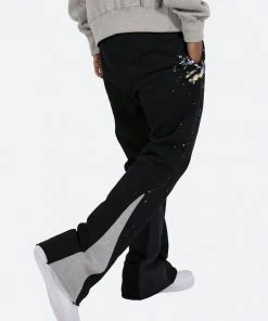 Mnml Contrast Bootcut Sweatpants - Black Bottoms