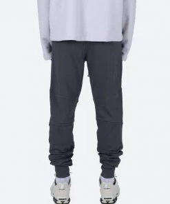 Mnml Cuffed Sweatpants - Black