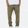 Mnml Every Day Nylon Pants - Olive
