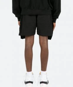 Mnml Geo Cargo Shorts - Black
