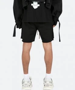 Mnml Relaxed Cargo Shorts - Black
