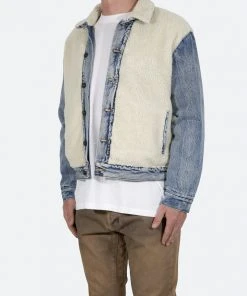 Mnml Sherpa Body Trucker Jacket - Blue/White Outerwear