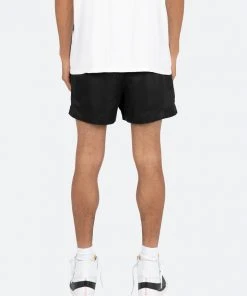 Mnml Summer Shorts - Black Bottoms