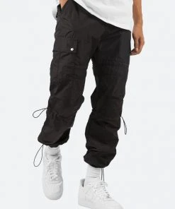 Mnml Tech Cargo Pants - Black