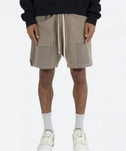 Mnml Bottoms Terry Paneled Shorts - Brown
