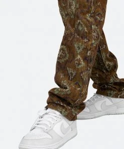 Mnml V129 Pattern Baggy Denim - Brown