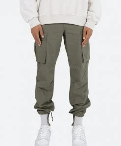 Mnml Vintage Cargo Pants - Olive Bottoms