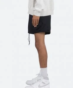 Mnml Warm Up Mesh Shorts - Black Bottoms