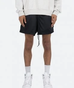 Mnml Warm Up Mesh Shorts - Black Bottoms
