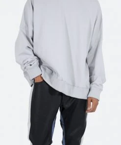 Mnml Wide Neck Crewneck - Grey Outerwear